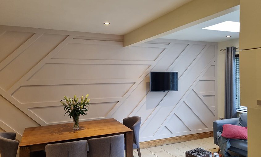 Painting pictures(14)